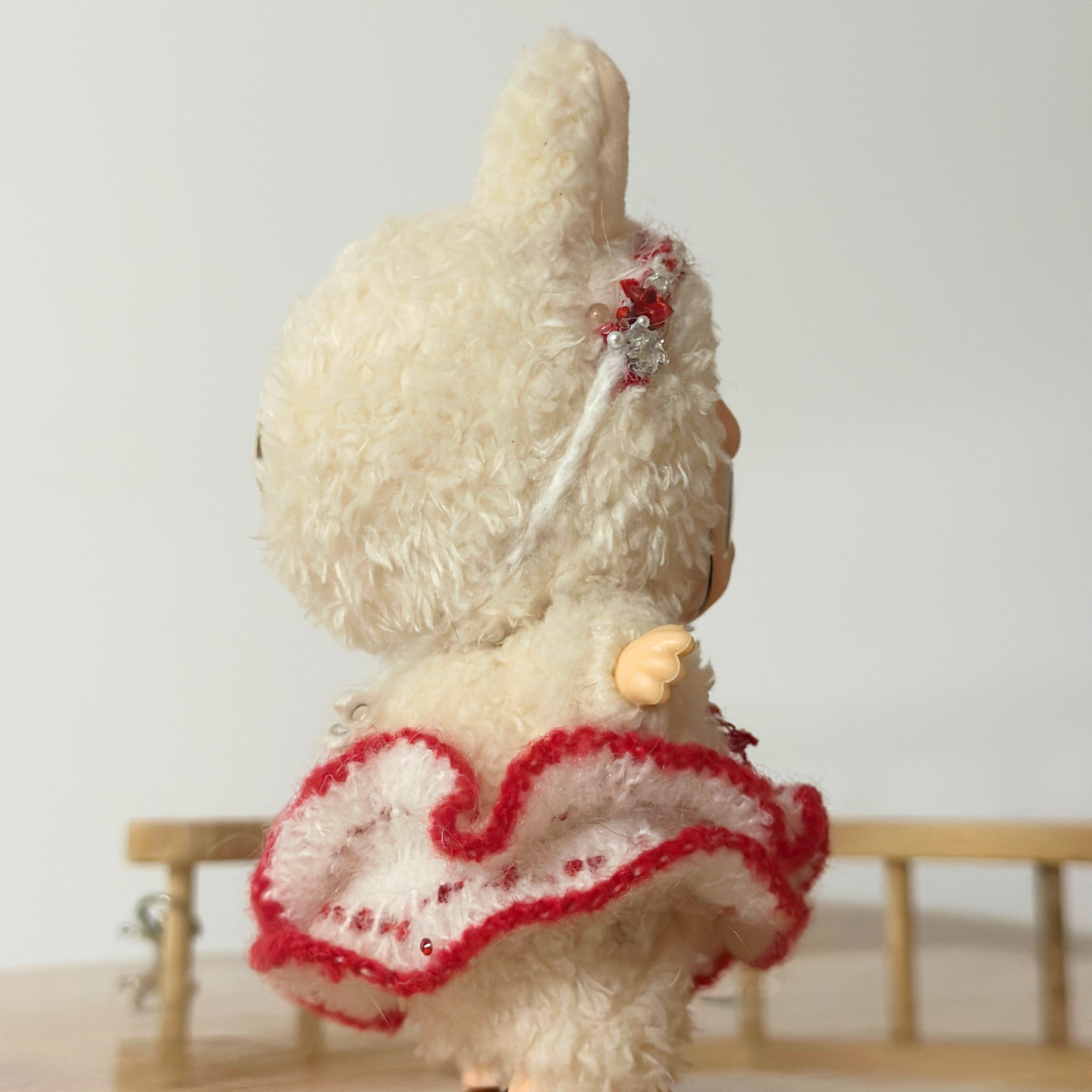 Red & White Ruffle Crochet Doll Skirt for Labubu โ Handmade Labubu Clothes Fluffy Dress with Beaded Details