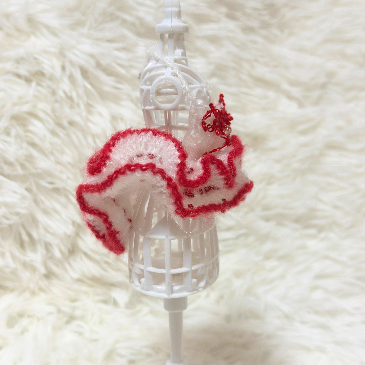Red & White Ruffle Crochet Doll Skirt for Labubu โ Handmade Labubu Clothes Fluffy Dress with Beaded Details