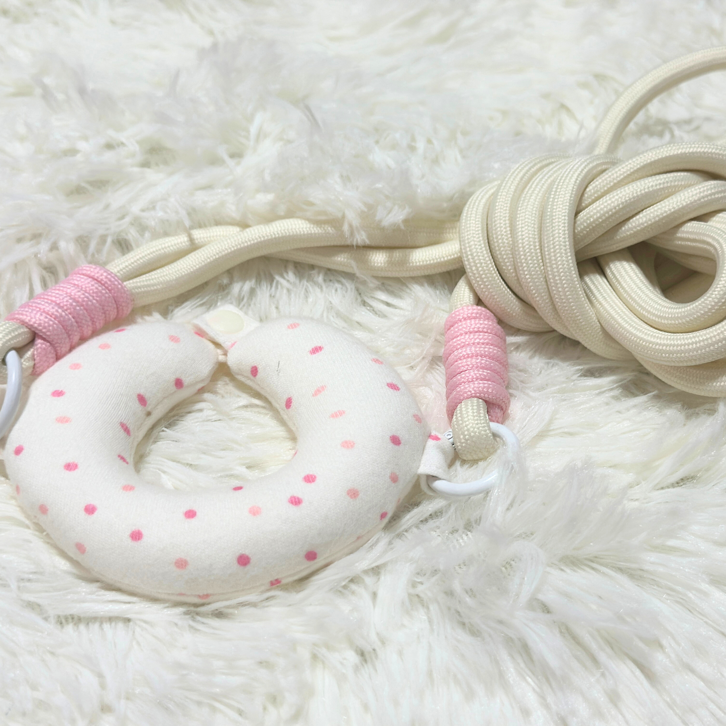 U-Shaped Labubu Neck Pillow Bag β Wearable Crossbody for Cute Labubus