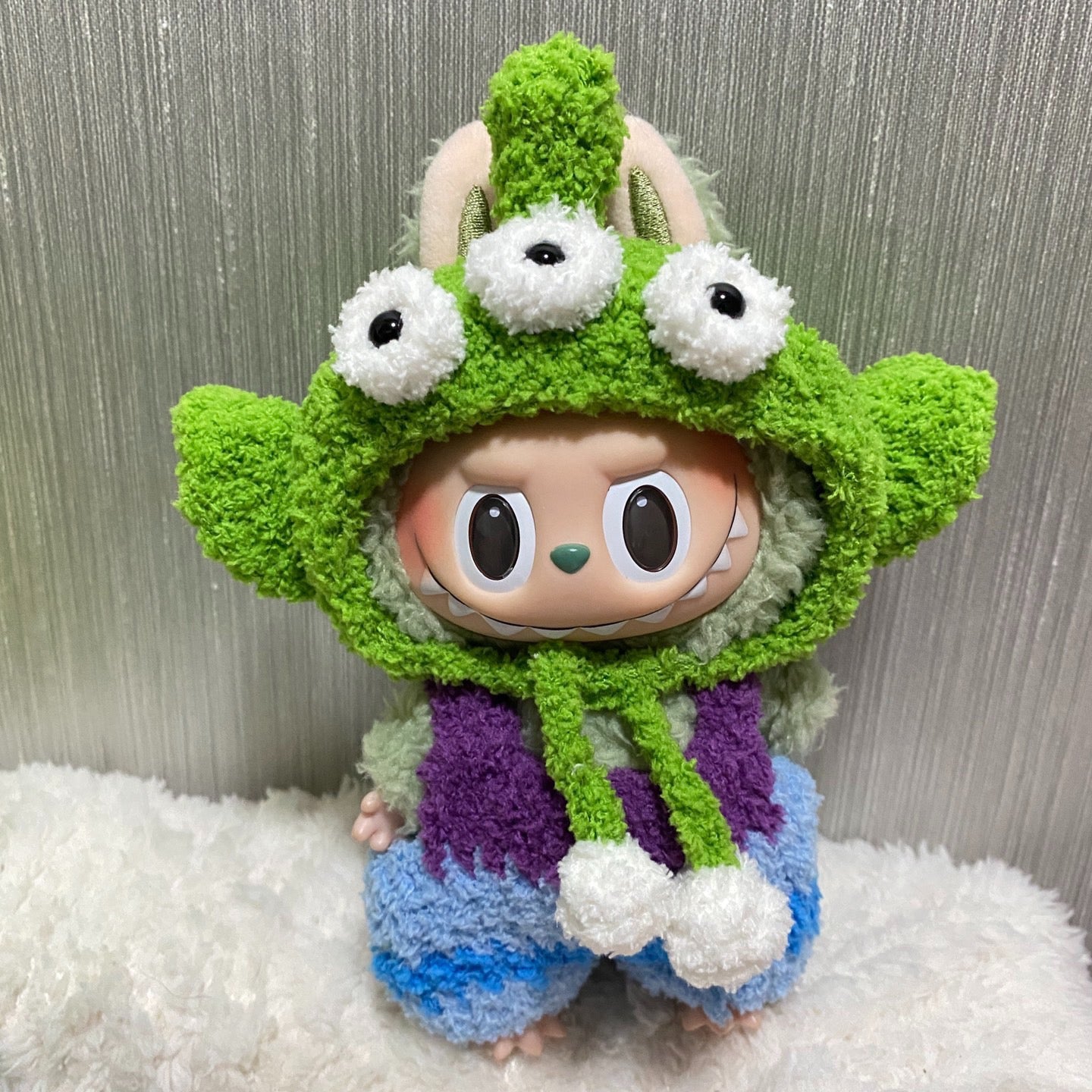 Alien Costume Set – Handmade Little Green Man Outfit for Labubu Doll